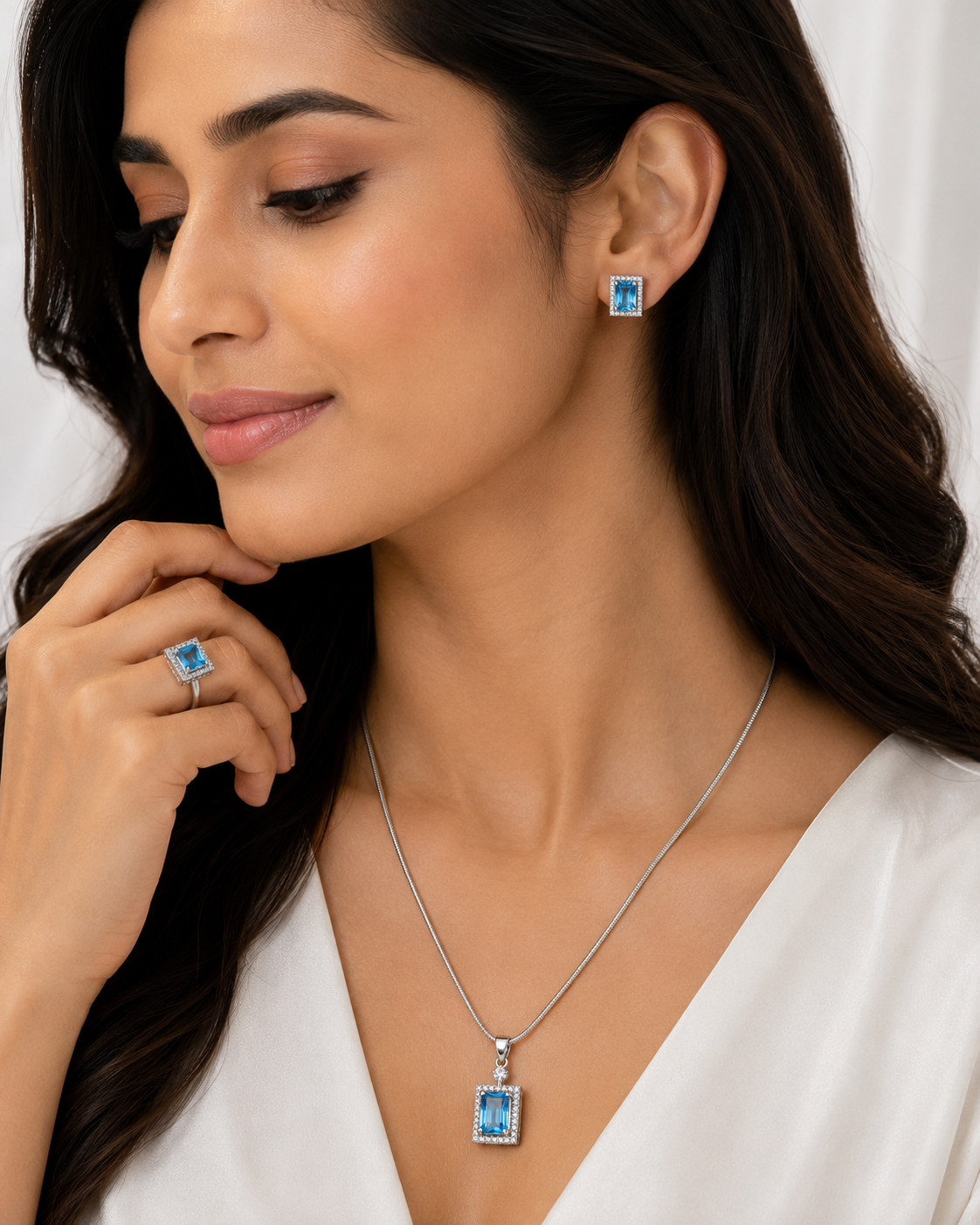 Elegant Aqua Blue Silver-Toned Pendant Set