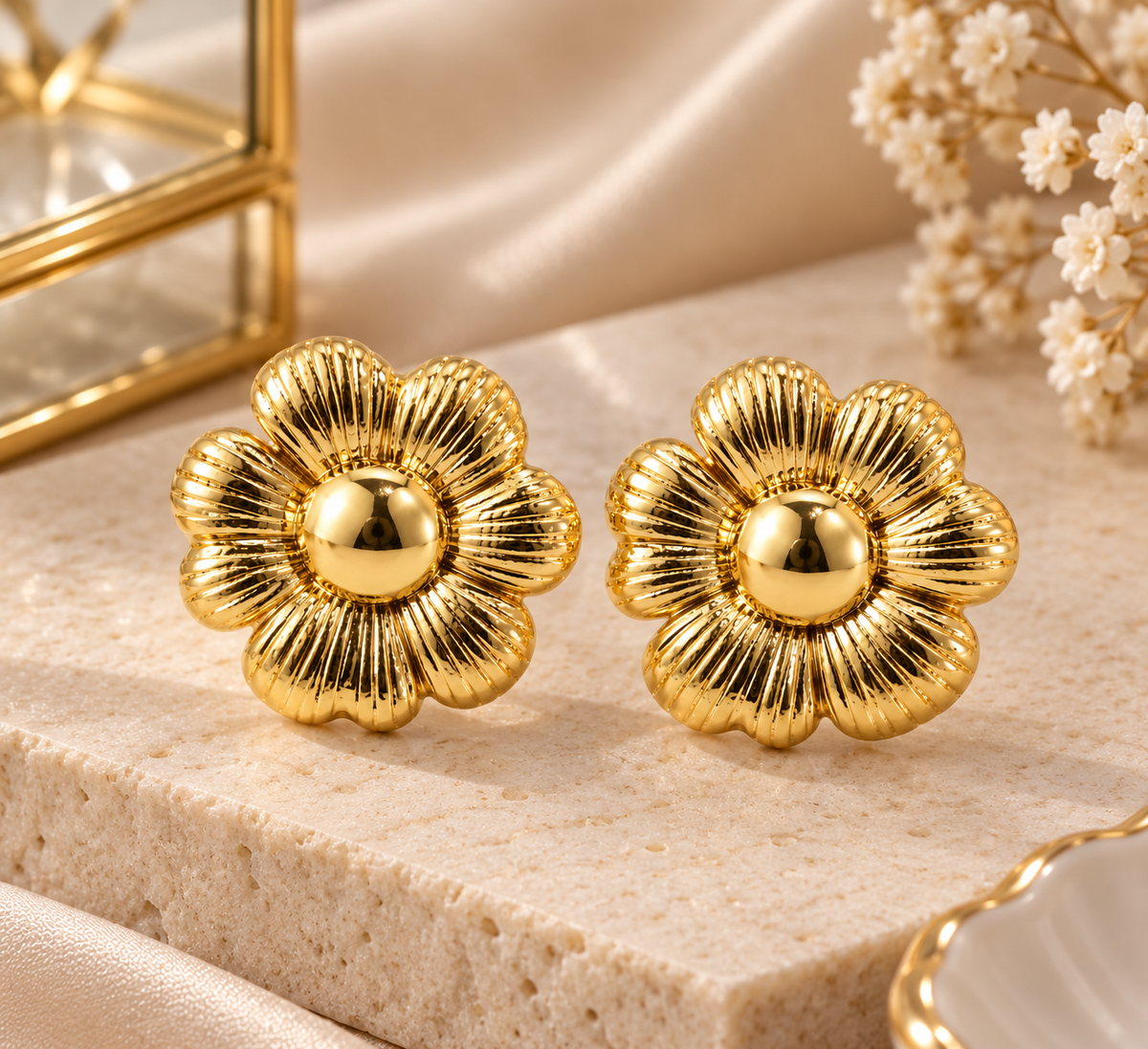Gold-Toned Ribbed Flower Stud Earrings