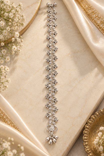 Silver-Toned Floral Payal