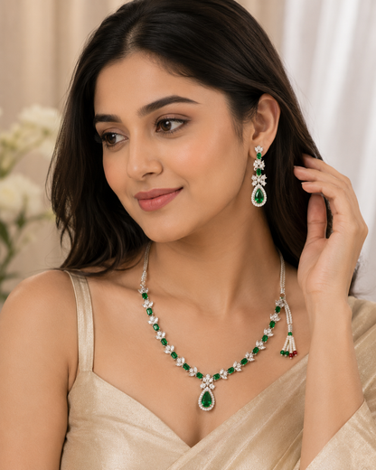 Silver-Toned Emerald Green Statement Necklace & Earring Set