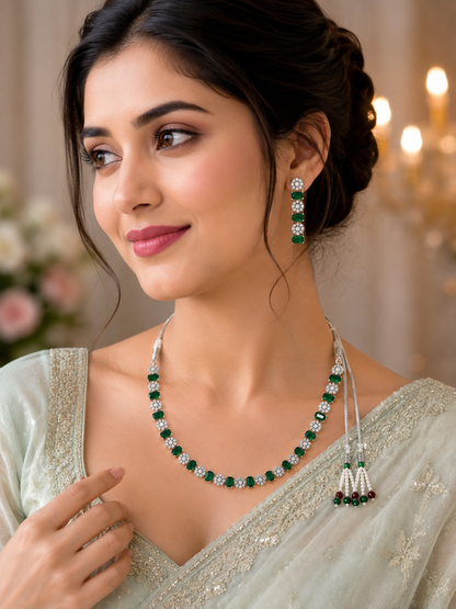 Silver-Toned Emerald Green Stone Necklace Set