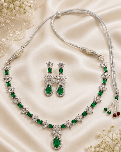 Silver-Toned Emerald Green Statement Necklace & Earring Set