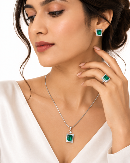 Emerald Green Silver-Toned Pendant Set