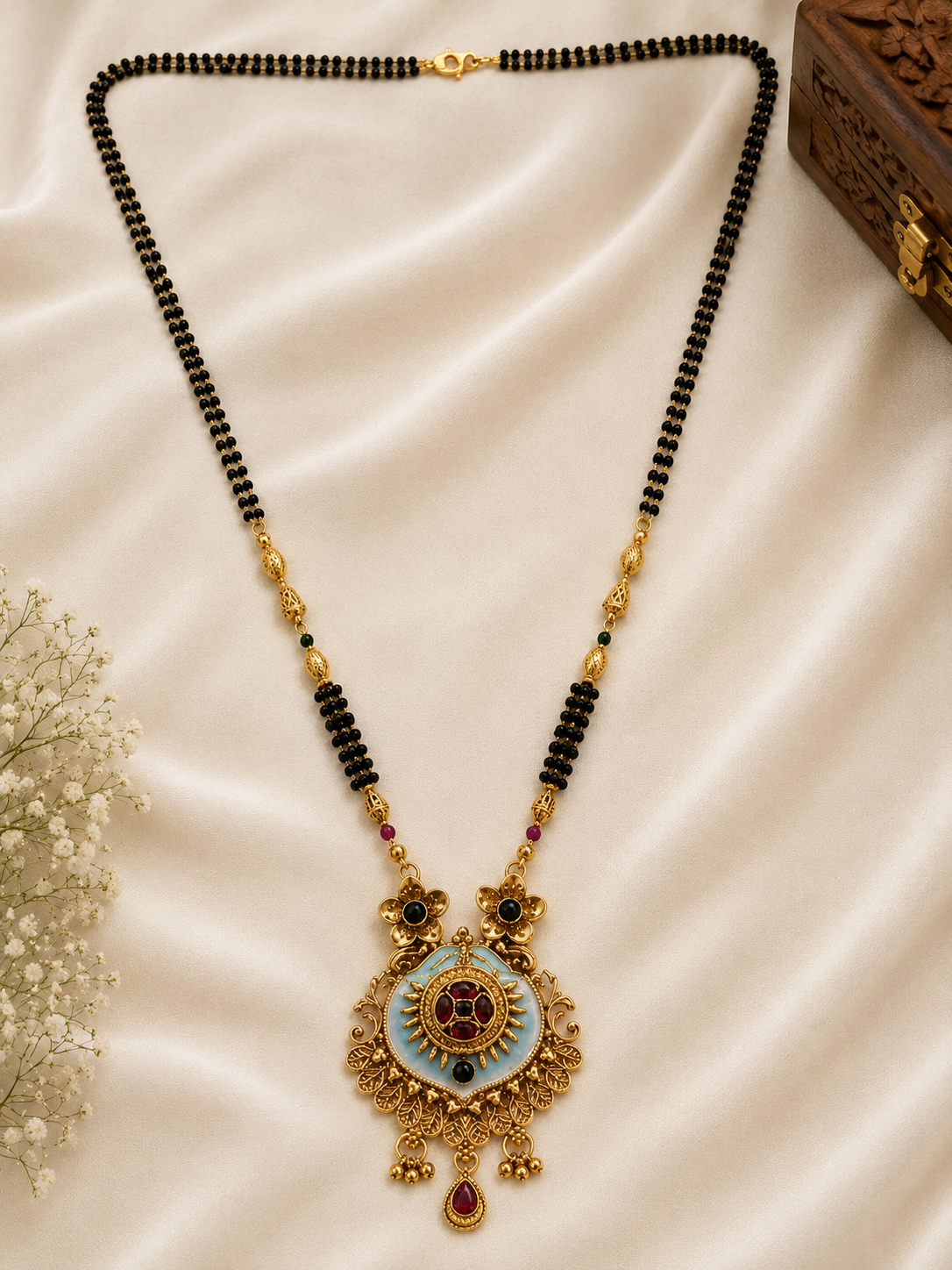 Antique Gold Floral Mangalsutra