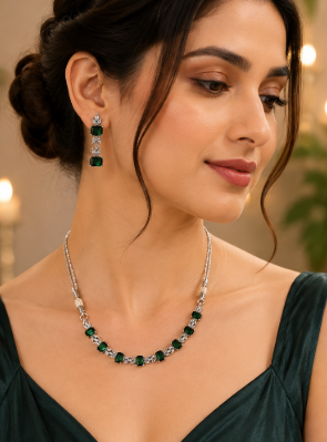 Silver-Toned Emerald Green Rectangular Stone Necklace & Earring Set