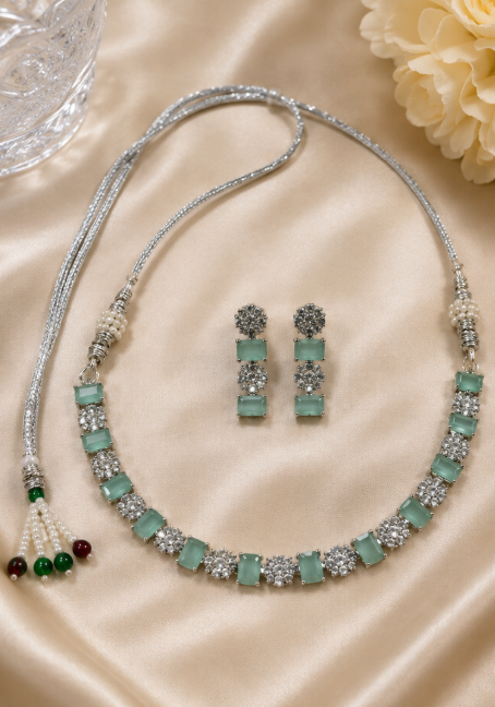 Silver-Toned Aqua Green Stone Necklace & Earring Set