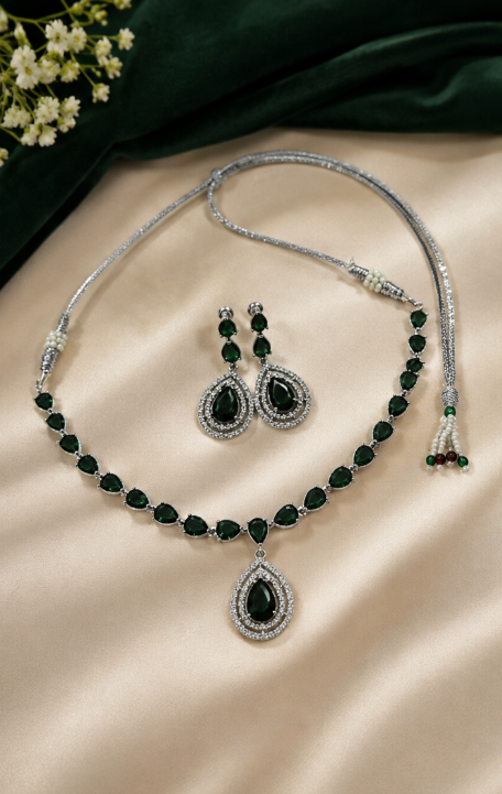Emerald Green Teardrop Necklace & Earring Set