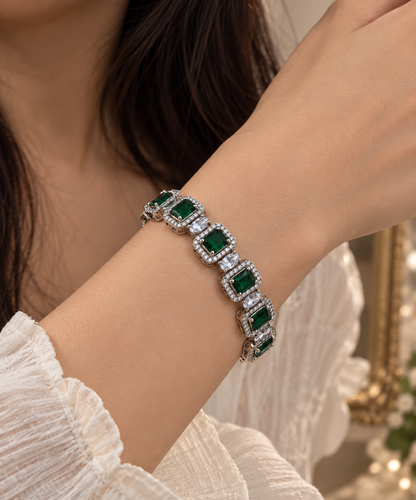Premium Silver-Toned Emerald Green Crystal Link Bracelet