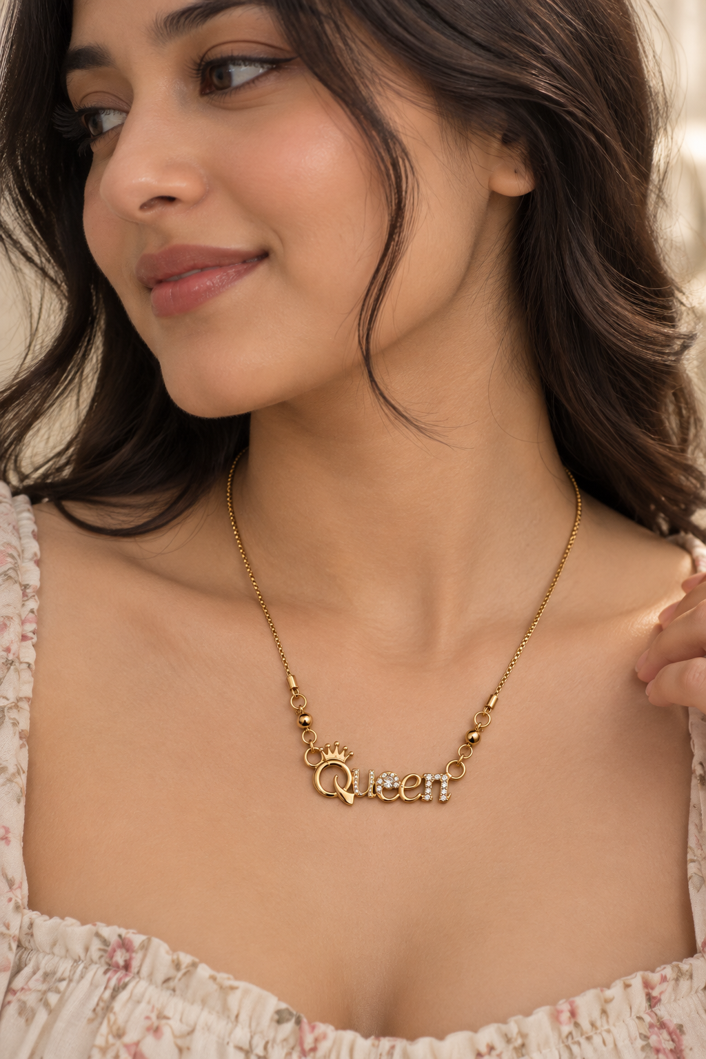Premium Gold-Toned “Queen” Statement Necklace