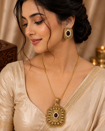 Antique Gold Pendant & Stud Earring Set