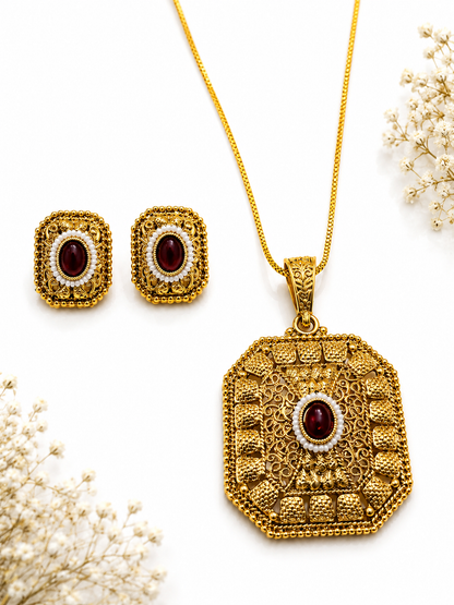 Antique Gold Pendant & Stud Earring Set