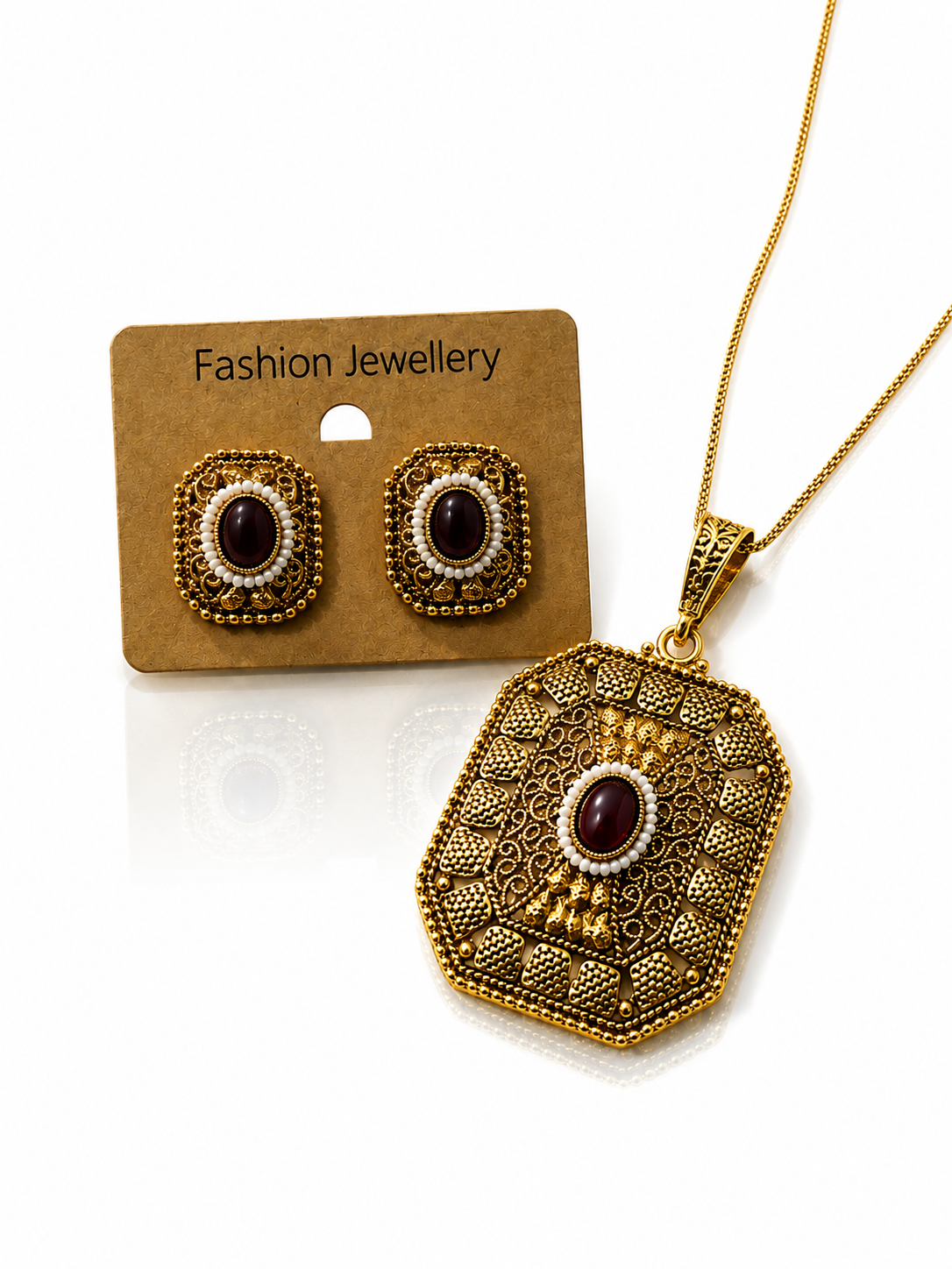 Antique Ruby Gold-Toned Pendant & Stud Set