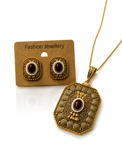 Antique Ruby Gold-Toned Pendant & Stud Set